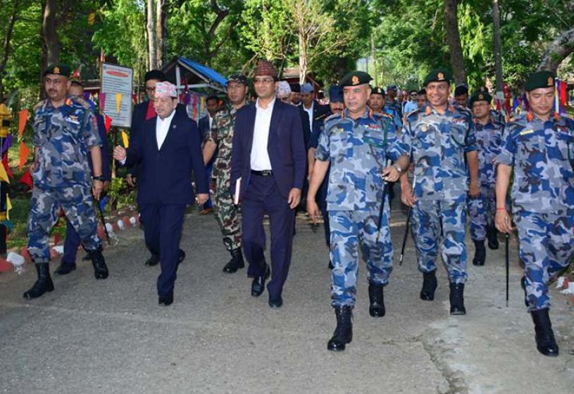 गृहमन्त्री श्रेष्ठद्वारा त्रिशूलीमा विपद् अभ्यास अवलोकन
